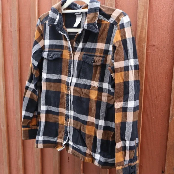 Patagonia Organic Cotton Orange & Black Plaid Flannel Button Up Shirt 8 Women - Picture 12 of 13